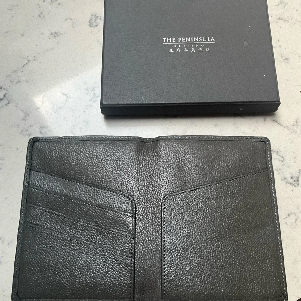 Black Leather Card & Key Holder